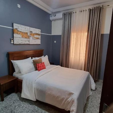 Appart Hotel Mireille Yaounde Ngoại thất bức ảnh