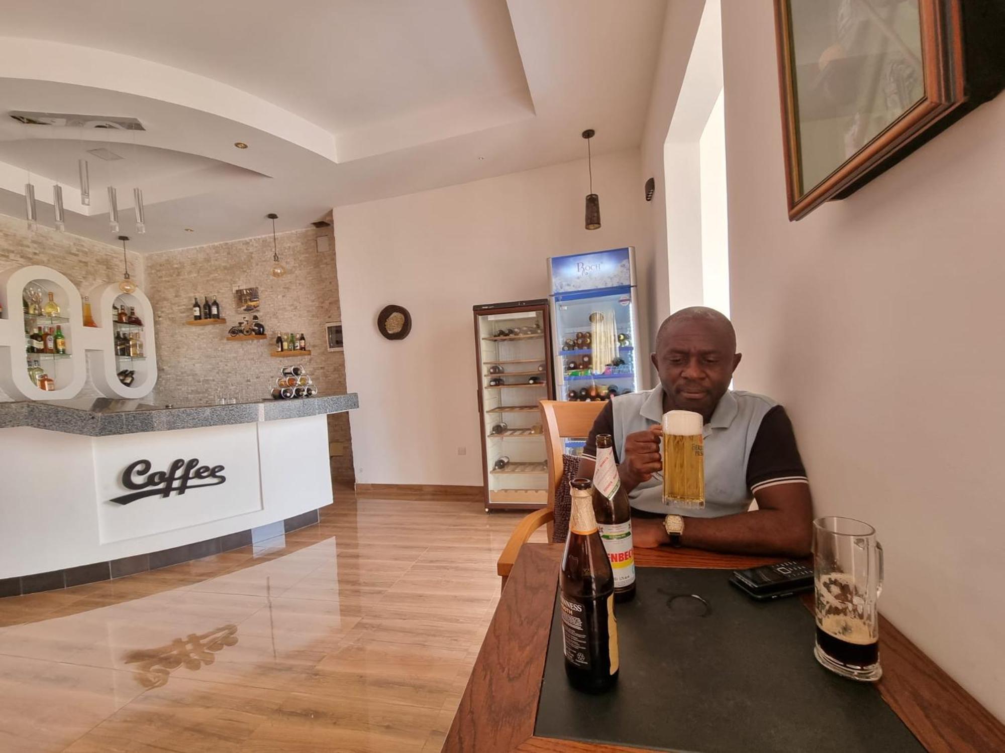 Appart Hotel Mireille Yaounde Ngoại thất bức ảnh